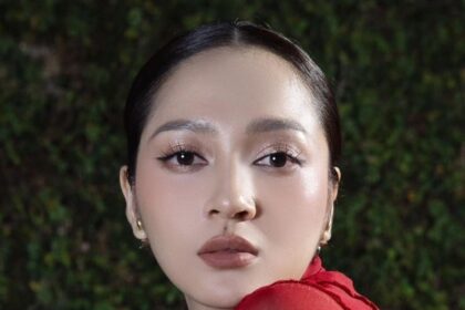 ca-si-bao-anh